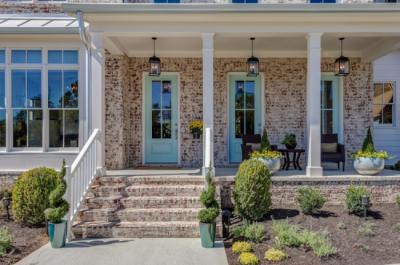 Why Are Single-Story Homes More Expensive?